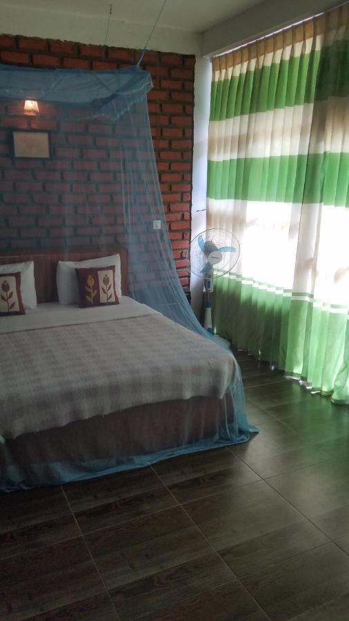 Ayubo Ella - Bed & Breakfast מראה חיצוני תמונה